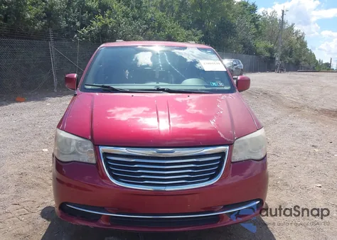 2013 Chrysler Town & Country Touring from USA, damaged, VIN 2C4RC1BG6DR669593